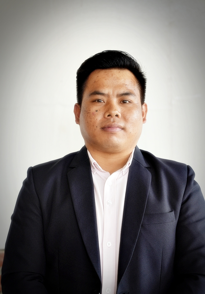 S. Thangneiril (Yaima) Kom, Driver